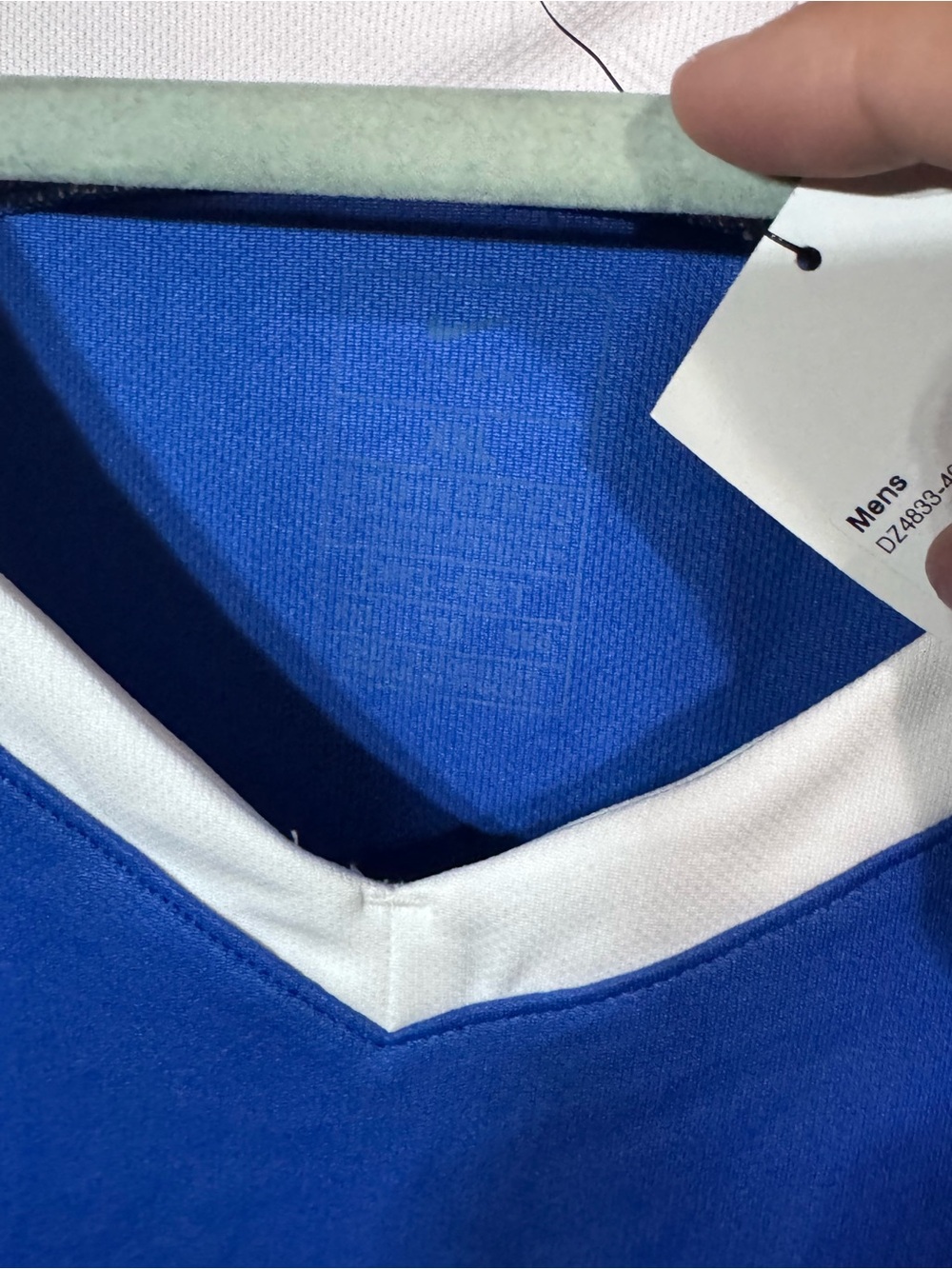 Nike Men’s Royal Blue and White V‑Neck Basketball Jersey Size XXL NWT - Picture 2 of 4
